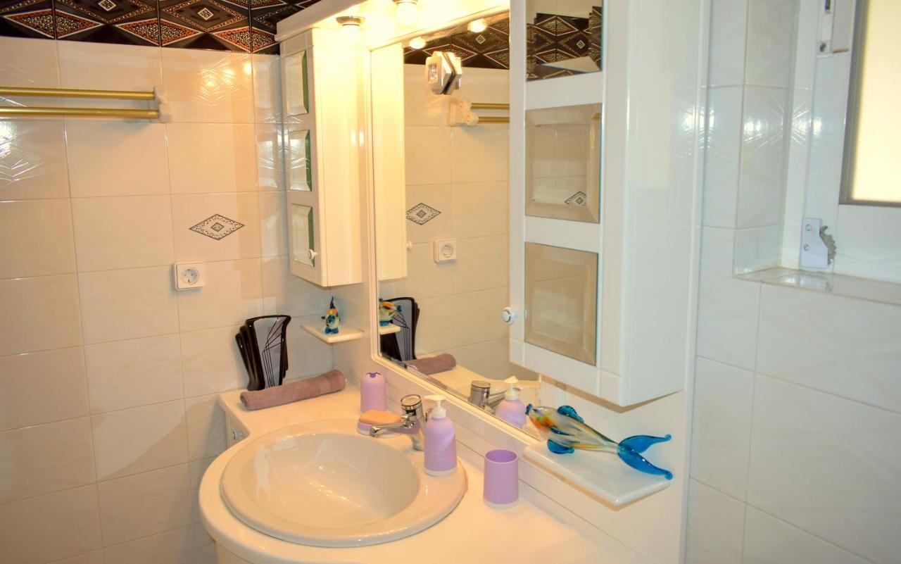 Augoustinos - Sea Side Luxury Apartments Αρτέμιδα Εξωτερικό φωτογραφία